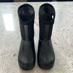 Bogs Boots (youth size 2)